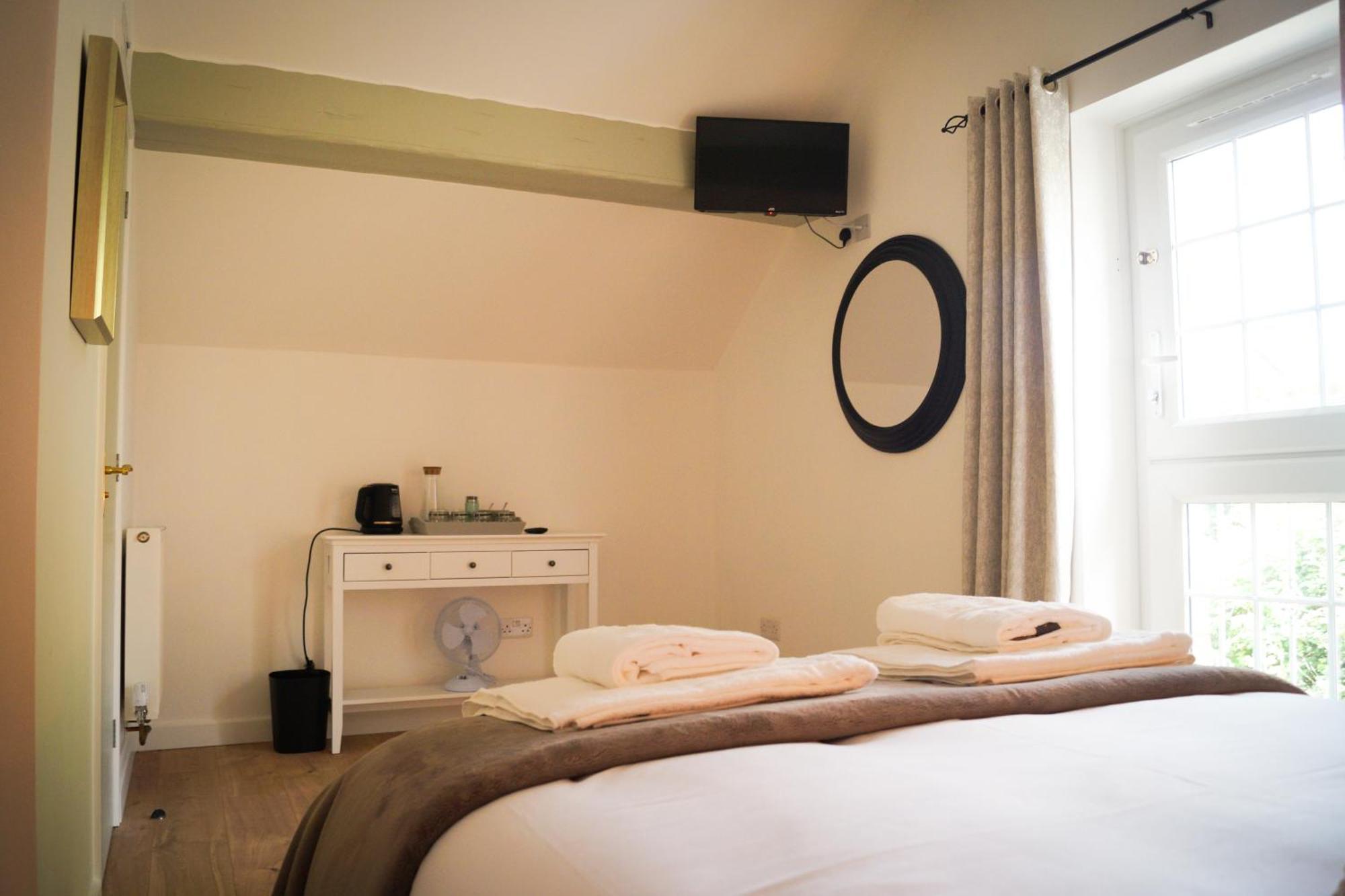 Lemon Tree Inn - Newly Refurbished Coastal Stay Swyre Exteriér fotografie
