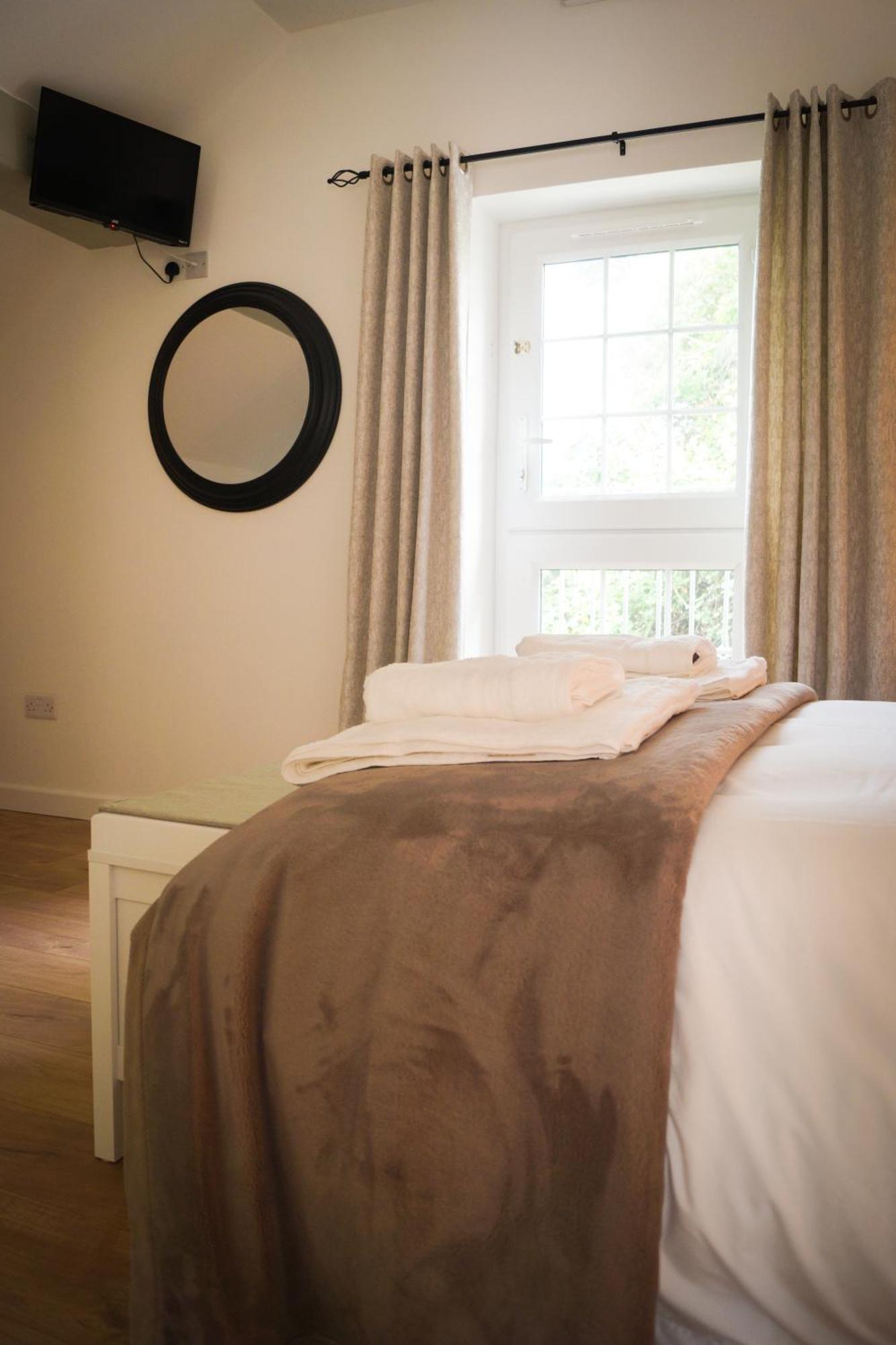 Lemon Tree Inn - Newly Refurbished Coastal Stay Swyre Exteriér fotografie