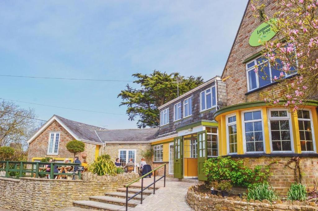 Lemon Tree Inn - Newly Refurbished Coastal Stay Swyre Exteriér fotografie