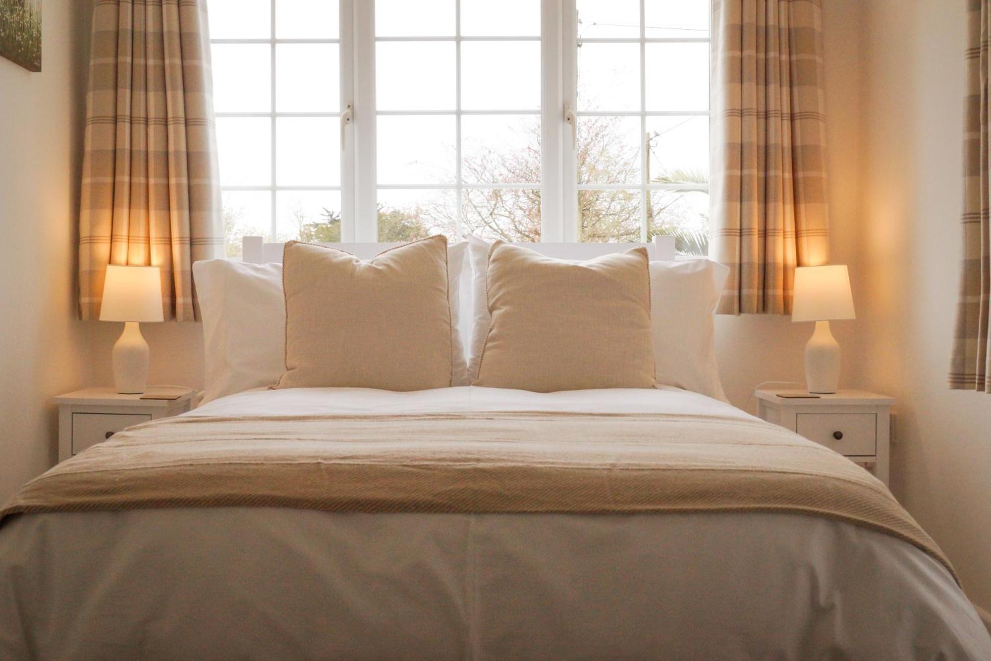 Lemon Tree Inn - Newly Refurbished Coastal Stay Swyre Exteriér fotografie